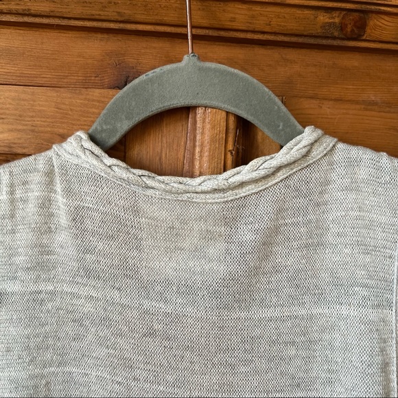 Threads Gray Linen Blend Braided Open Front Sleeveless Cardigan Size Small - Picture 4 of 9